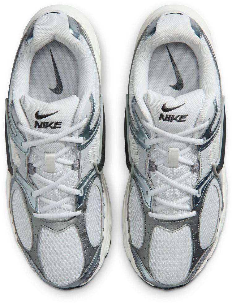 Nike Nike V5 RNR Sneaker Herren - photon dust-dk smoke grey-smoke gre - 0 | SportScheck