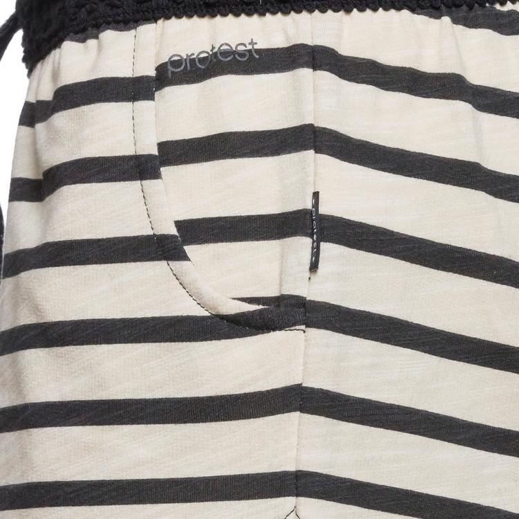 Protest Protest PRTFLOWERY Shorts Damen - kitoffwhite - 0 | SportScheck