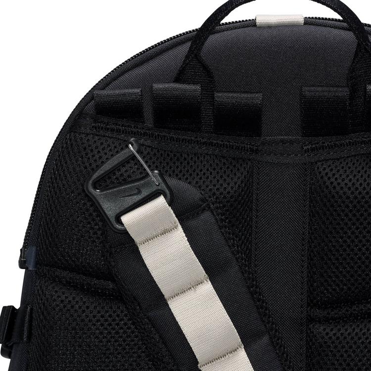 Nike Nike ACG DAYMAX 25l Daypack - black-college grey-college grey - 10 | SportScheck