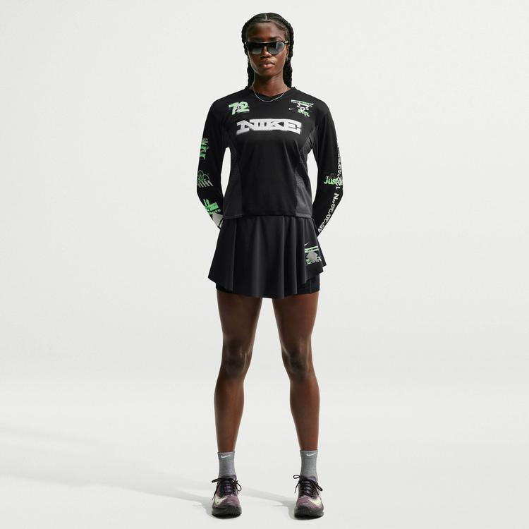Nike Nike SWIFT SKORT Laufrock Damen - black-black-reflective silv - 0 | SportScheck
