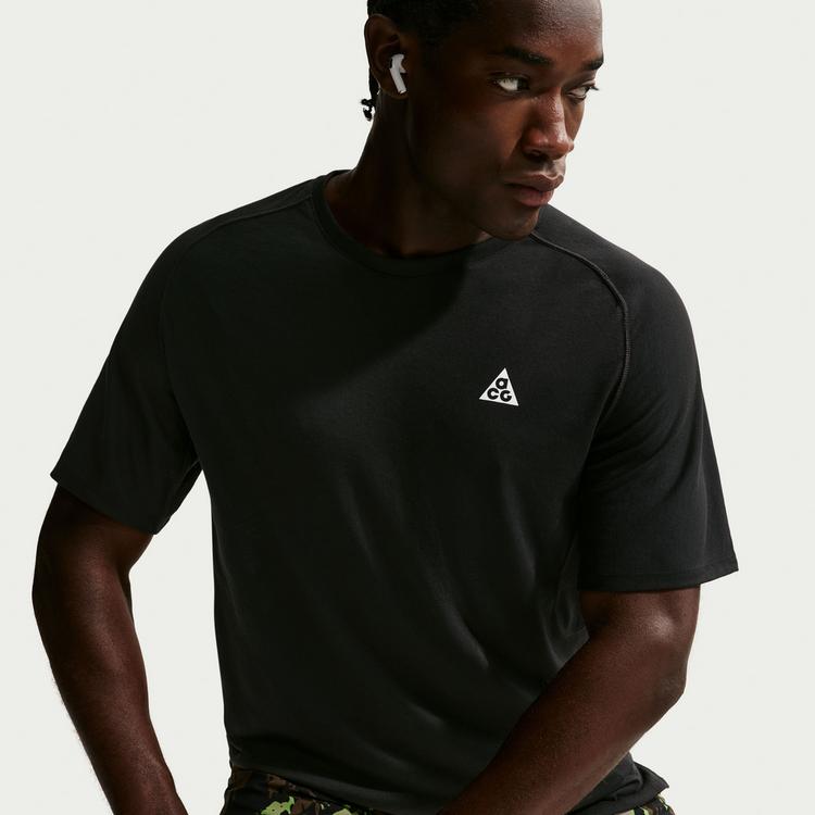 Nike Nike ACG DFADV Funktionsshirt Herren - black-black-summit white - 4 | SportScheck