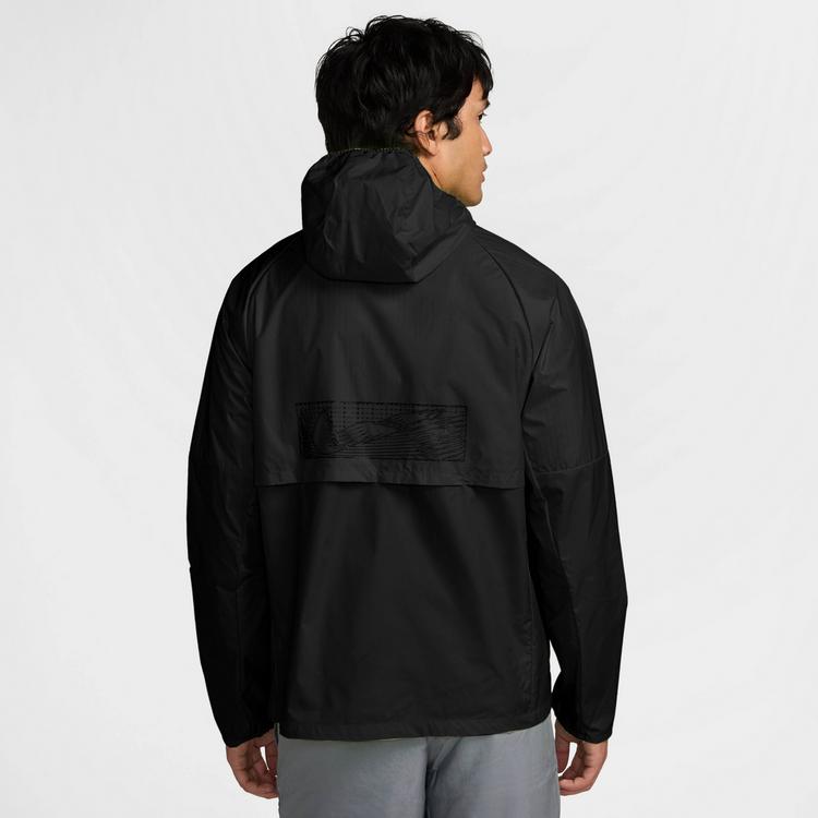 Nike Nike MILER Laufjacke Herren - black-black-reflective silv - 1 | SportScheck