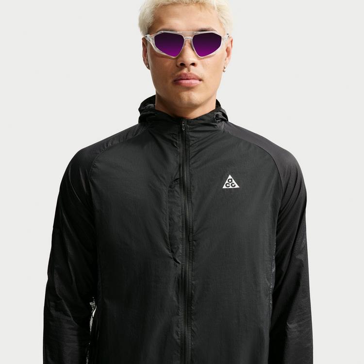 Nike Nike ACG UV AIREEZ Laufjacke Herren - black-black-summit white - 2 | SportScheck