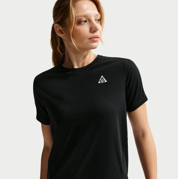 Nike Nike ACG Funktionsshirt Damen - black-summit white - 2 | SportScheck