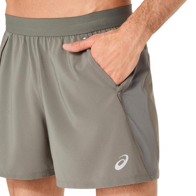 ASICS ASICS ROAD 5IN Laufshorts Herren - truffle grey - 4 | SportScheck