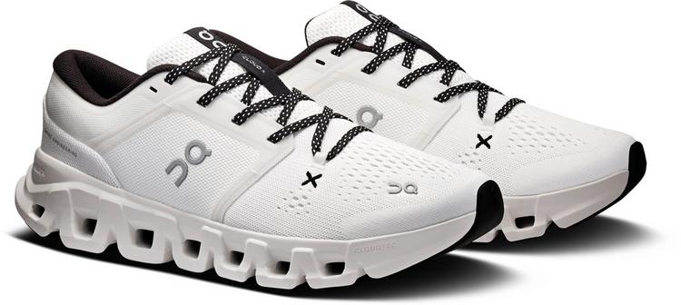 On On Cloud X 5 Sneaker Damen - white-black - 2 | SportScheck