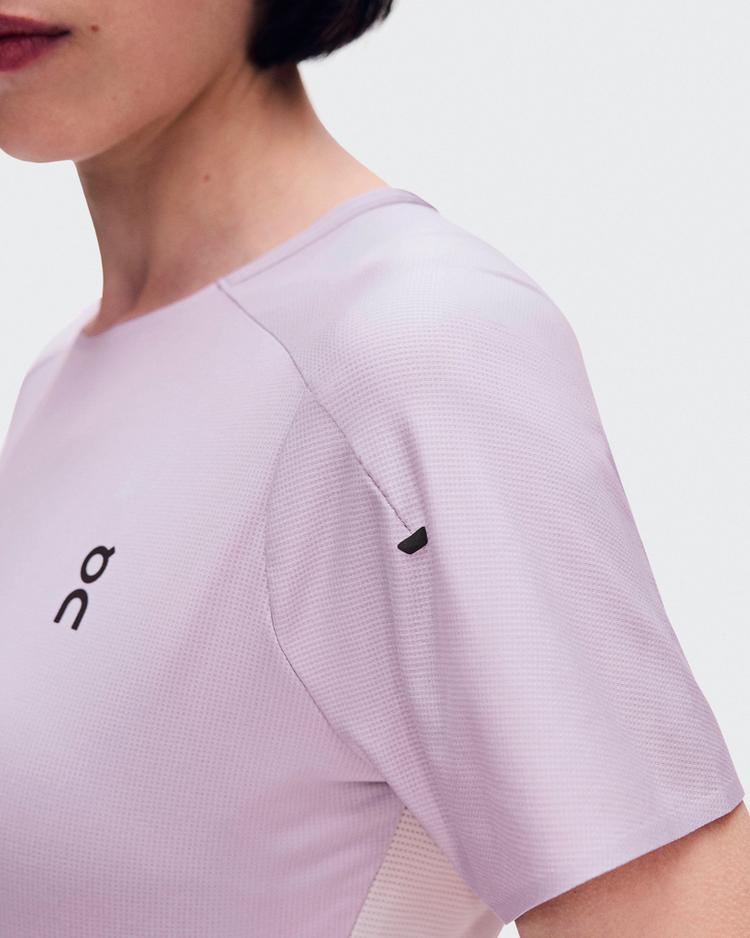 On On Performance-T Funktionsshirt Damen - foxglove-orchid - 6 | SportScheck