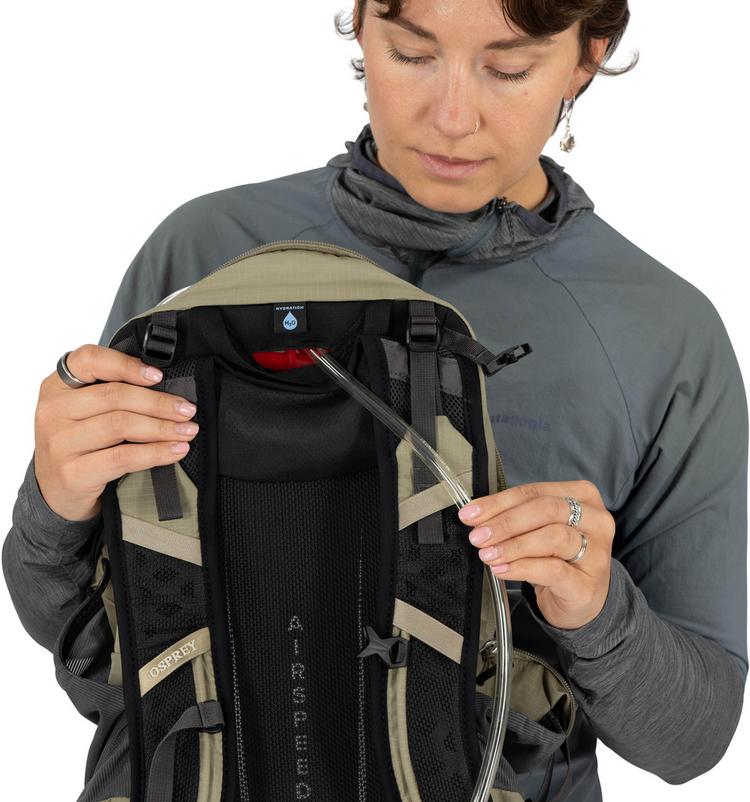 Osprey Osprey Hikelite 18 Wanderrucksack - graphite purple - 4 | SportScheck