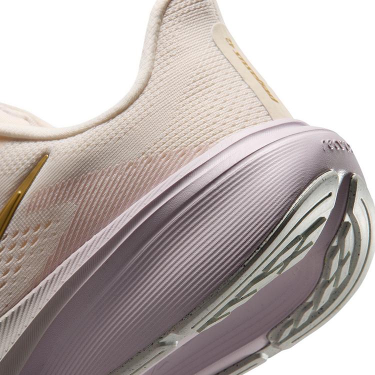 Nike Nike Air Zoom Pegasus 42 Laufschuhe Damen - chalk-metallic gold-spruce aura - 5 | SportScheck