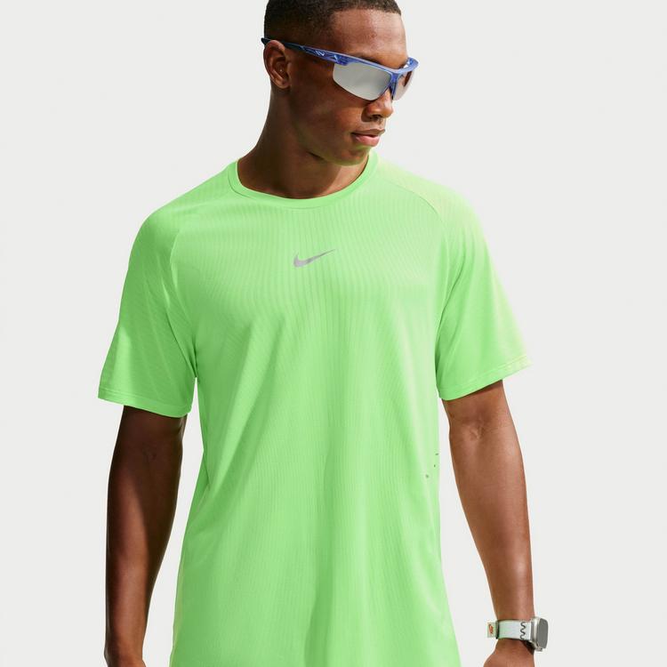 Nike Nike STRIDE Funktionsshirt Herren - volt-light silver-reflective silv - 2 | SportScheck