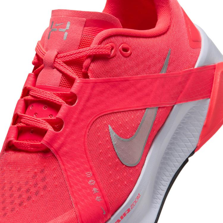 Nike Nike HYBRID Fitnessschuhe Damen - laser crimson-metallic silver - 4 | SportScheck