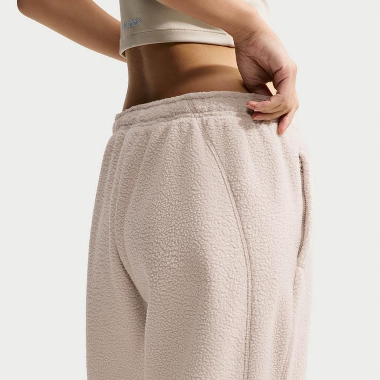 Nike Nike Chill Polar Sweathose Damen - cream ii-sail-white - 3 | SportScheck