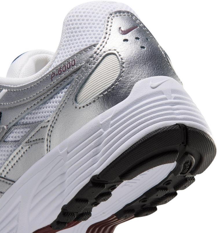 Nike Nike P-6000 Sneaker Damen - white-mystic dates-metallic silver - 5 | SportScheck