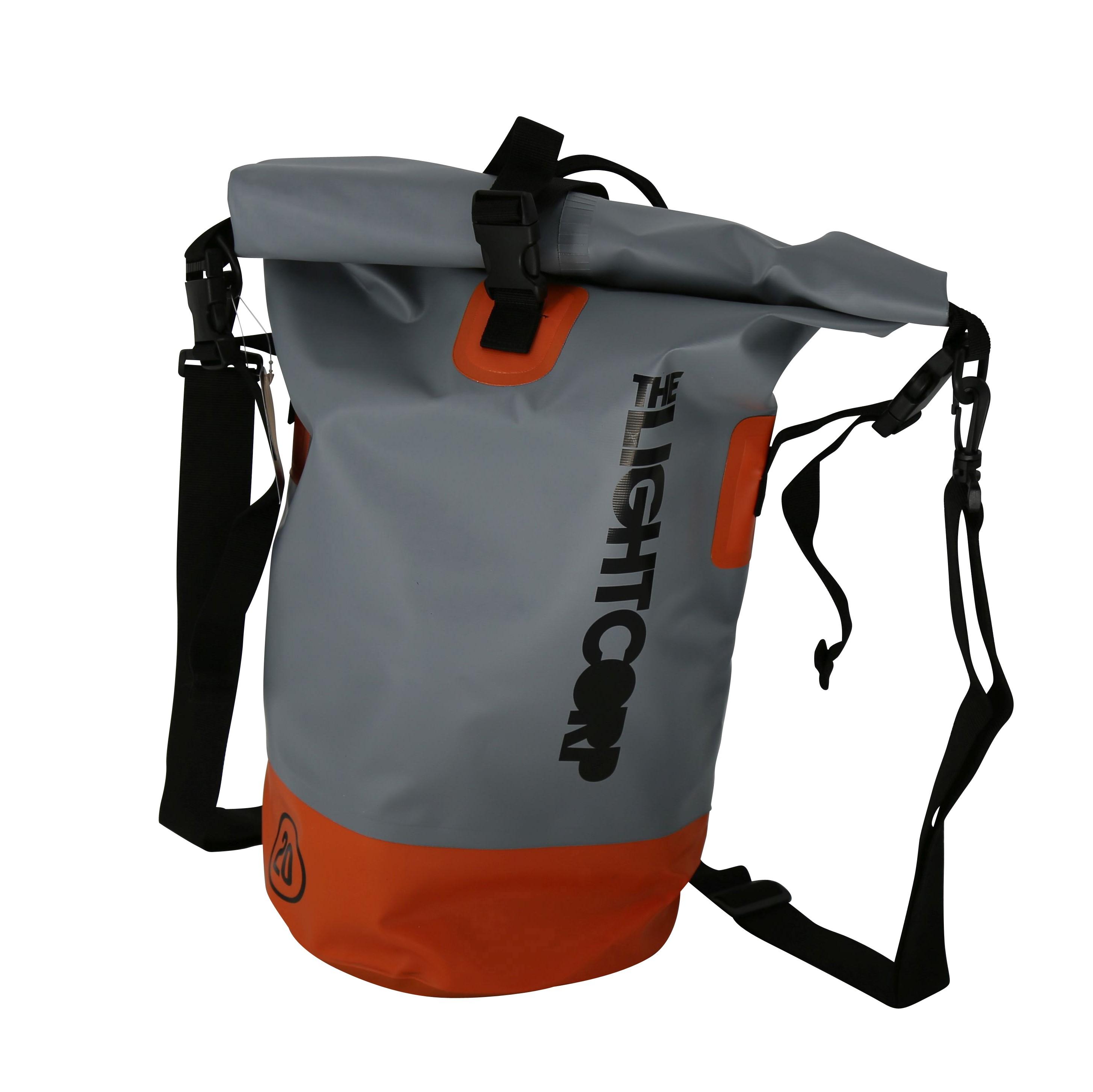 Light Waterproof Bag 20L Badetasche grau im Online Shop von SportScheck