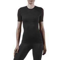Rückansicht von CEP Run Ultralight Shirt Short Funktionsshirt Damen black