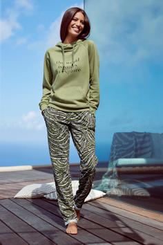 Rückansicht von Lascana Sweathose Sweathose Damen schwarz-gemustert