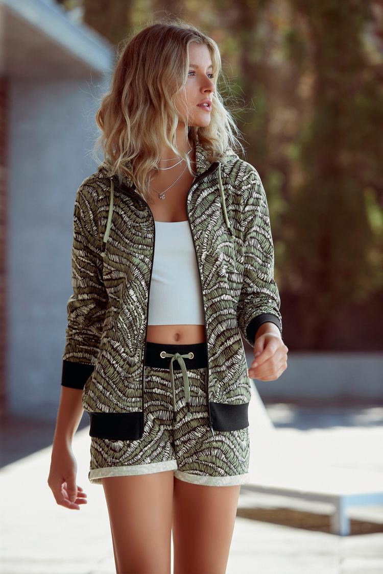 Lascana Lascana Kapuzensweatjacke Sweatjacke Damen - schwarz-gemustert - 1 | SportScheck