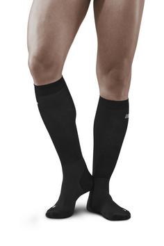 Rückansicht von CEP Laufsocken Herren black/black