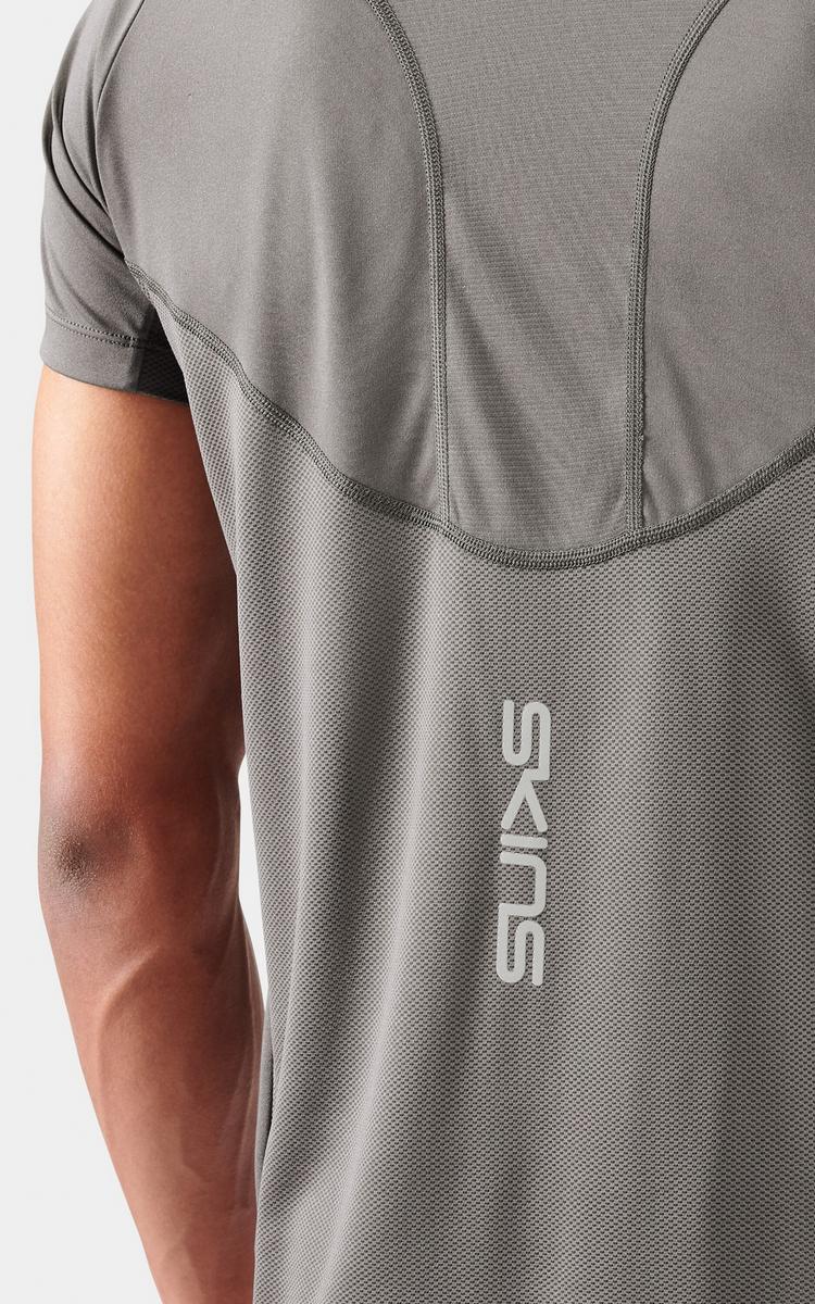 Skins Skins S3 Short Sleeve Top Funktionsshirt Herren - charcoal - 4 | SportScheck