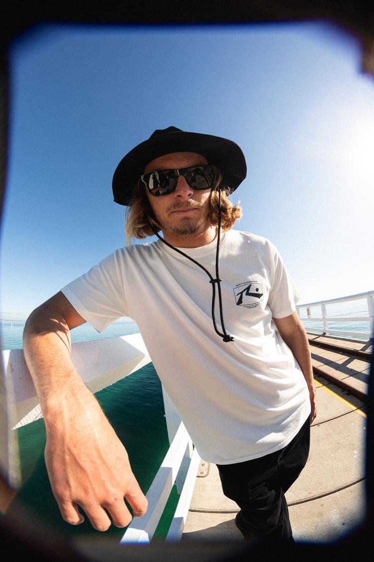 RUSTY RUSTY ADVOCATE SHORT SLEEVE TEE T-Shirt Herren - Egret - 4 | SportScheck