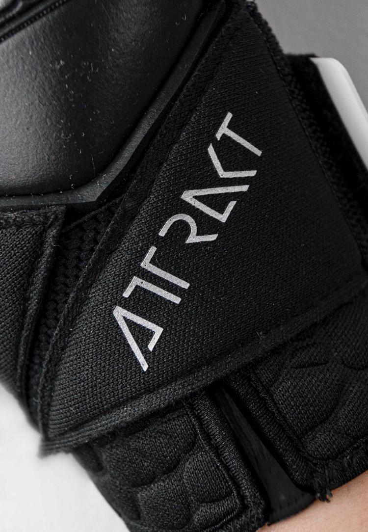 Reusch Reusch Attrakt Infinity Resistor AdaptiveFlex Torwarthandschuhe - 7700 black - 6 | SportScheck