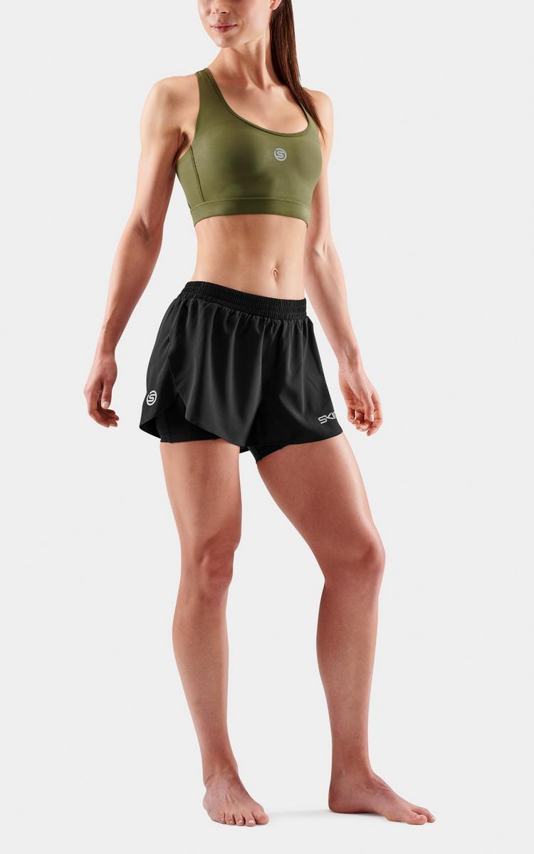 Skins Skins 2-in-1 Superpose Funktionsshorts Damen - black - 1 | SportScheck