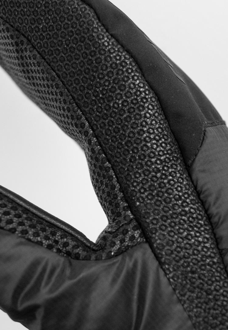 Reusch Reusch Kavik TOUCH-TEC&trade; Mitten Handschuh - 7702 black / silver - 3 | SportScheck