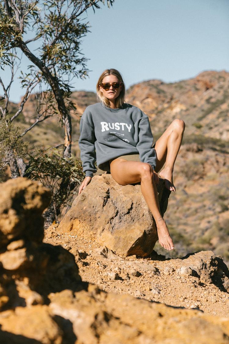 RUSTY RUSTY BUSY LIVING RELAXED CREW FLEECE Rundhalspullover Damen - Dusty Teal - 3 | SportScheck