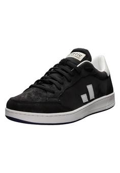 ethletic Jesse Sneaker Jet Black Chalk White