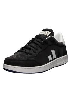 ethletic Jesse Sneaker Jet Black | Chalk White