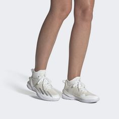Rückansicht von adidas Adizero Cybersonic Tennisschuh Tennisschuhe Damen Cloud White / Silver Metallic / Grey One