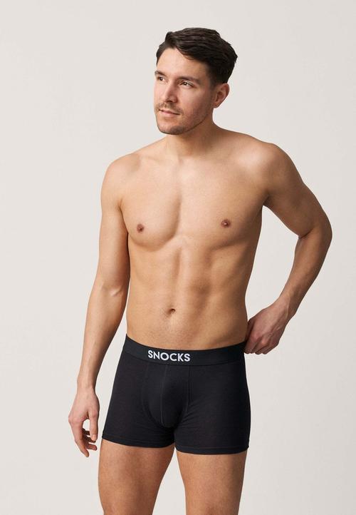 Rückansicht von Snocks Boxershorts aus Bio-Baumwolle Boxershorts Herren Schwarz