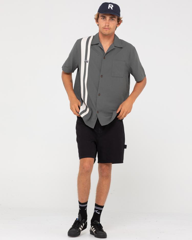 RUSTY RUSTY DONNY SHORT SLEEVE SHIRT Kurzarmhemd Herren - Charcoal - 4 | SportScheck