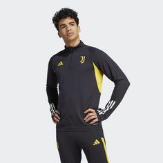 Rückansicht von adidas Juventus Turin Tiro 23 Trainingsoberteil Funktionssweatshirt Herren Black
