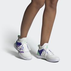 Rückansicht von adidas Adizero Ubersonic 4 Tennisschuh Sneaker Damen Cloud White / Violet Fusion / Silver Metallic