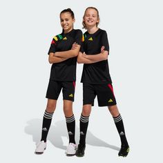 Rückansicht von adidas Fortore 23 Shorts Funktionsshorts Kinder Black / Team Collegiate Red / Team Yellow / Team Green