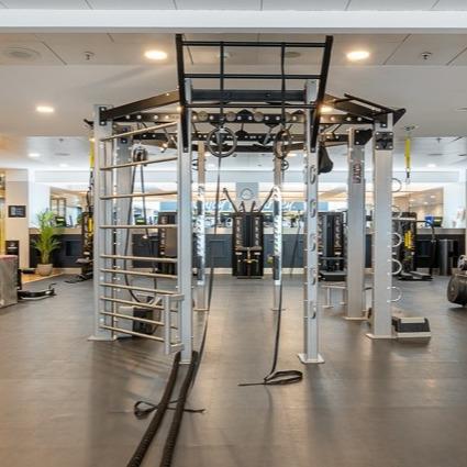 Holmes Place Fitnessstudio-Ticket