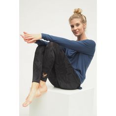 Rückansicht von KISMET Yogapants Damen grau