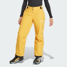 Rückansicht von adidas Terrex Xperior 2L Insulated Hose Trainingshose Damen Preloved Yellow