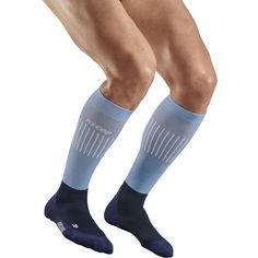 Rückansicht von CEP Ultralight Skiing Compression Socks Tall Laufsocken Herren light blue/blue