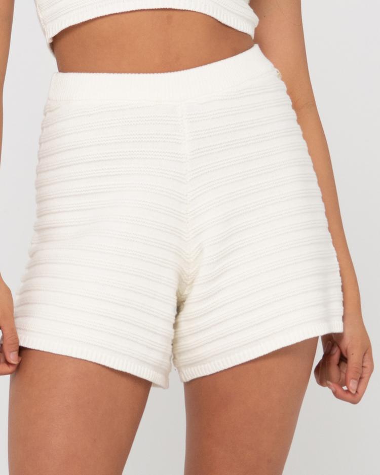 RUSTY RUSTY ELBA KNIT SHORT Shorts Damen - Snow - 2 | SportScheck