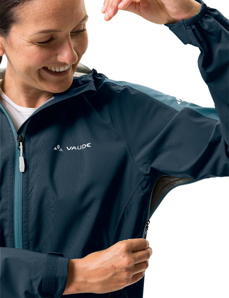VAUDE VAUDE Women's Moab Rain Jacket II Fahrradjacke Damen - dark sea uni - 1 | SportScheck