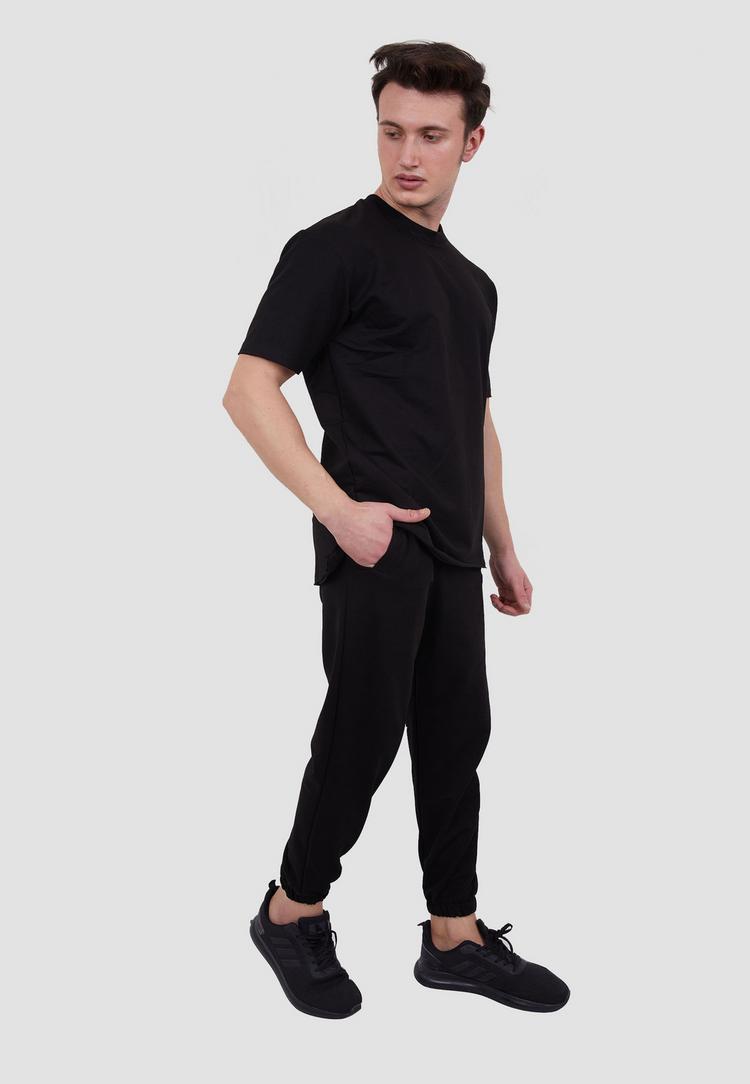 Tom Barron Tom Barron aus Oversize-Shirt und Jogginghose Trainingsanzug Herren - black - 7 | SportScheck