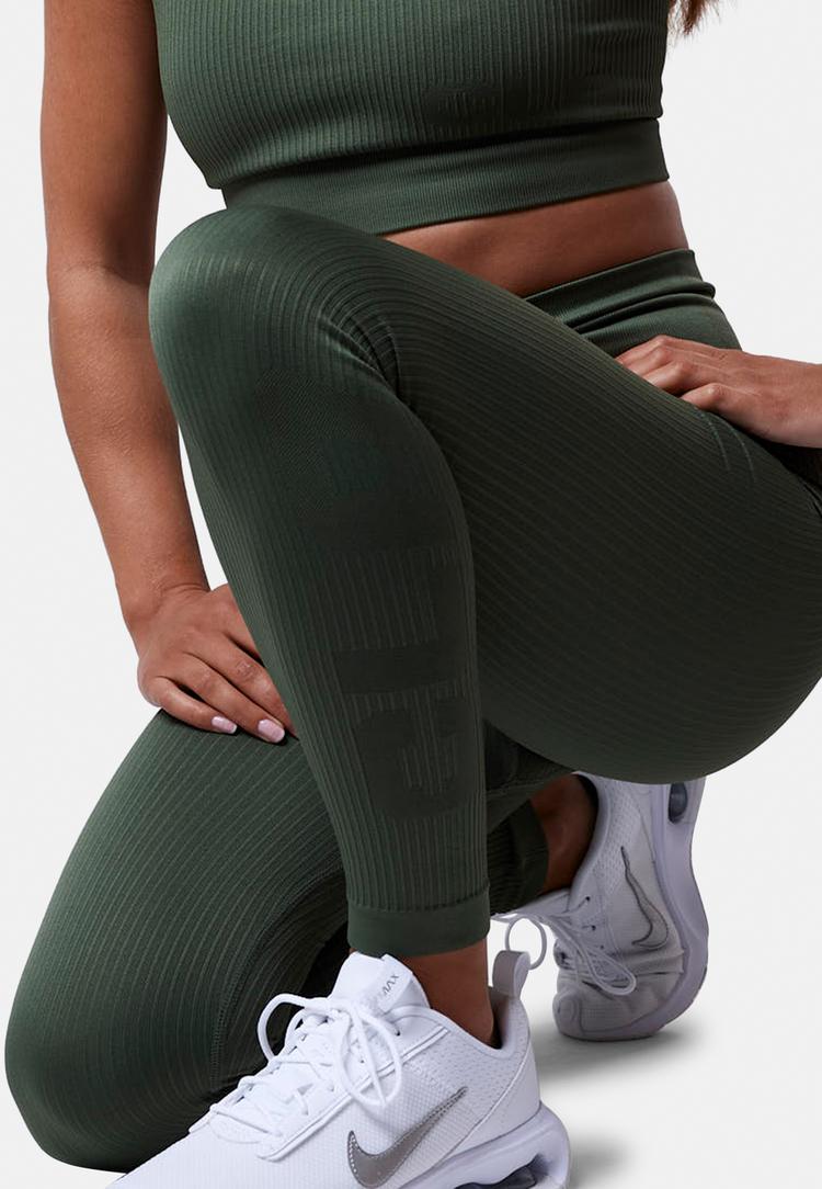 CLN Athletics CLN Athletics Victory Tights Damen - moss green - 3 | SportScheck