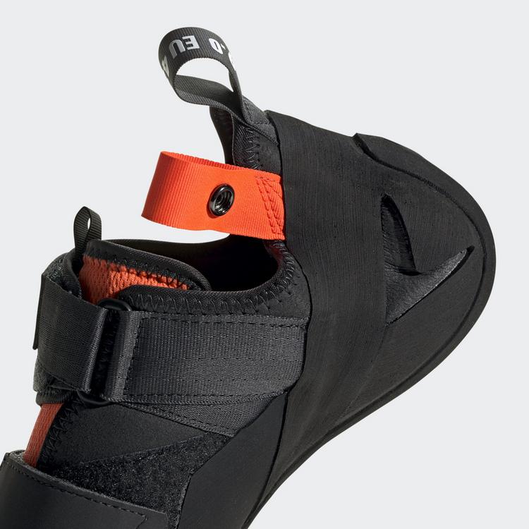 adidas adidas Five Ten Kirigami Rental Kletterschuh Kletterschuhe - Carbon / Core Black / Solar Red - 8 | SportScheck