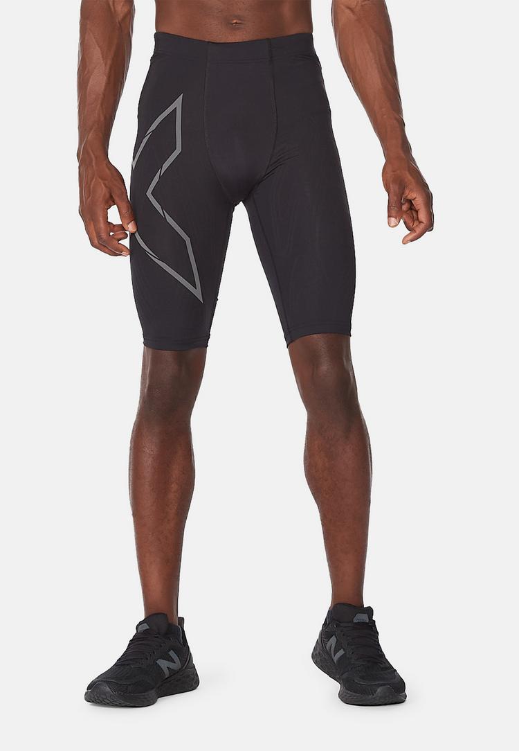 2XU 2XU Light Speed Compression Funktionsshorts Herren - black- black reflective - 1 | SportScheck