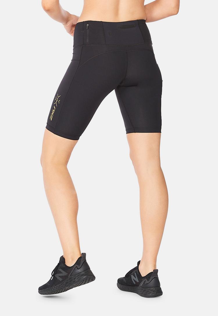 2XU 2XU Light Speed Mid-Rise Comp Funktionsshorts Damen - black-gold reflective - 1 | SportScheck