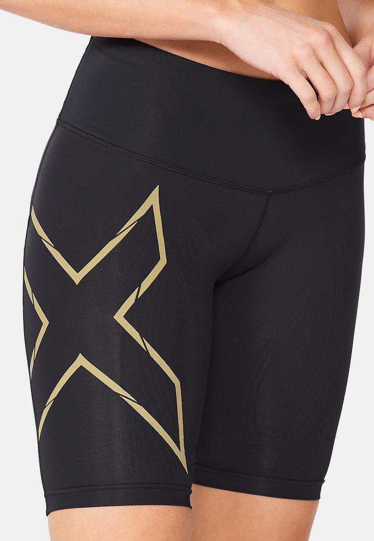 2XU 2XU Light Speed Mid-Rise Comp Funktionsshorts Damen - black-gold reflective - 4 | SportScheck