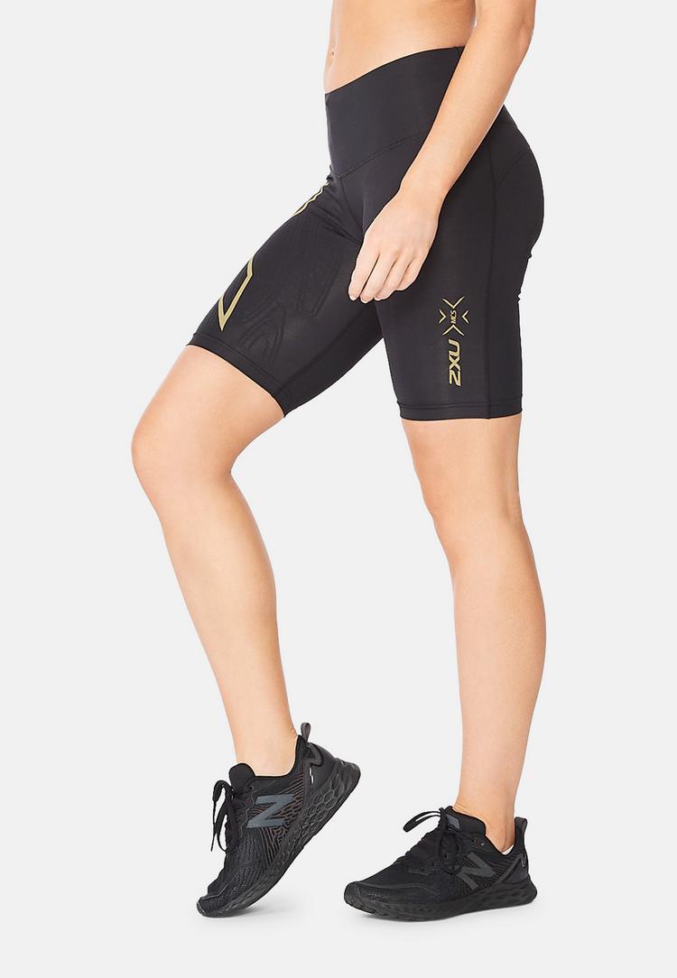 2XU 2XU Light Speed Mid-Rise Comp Funktionsshorts Damen - black-gold reflective - 5 | SportScheck