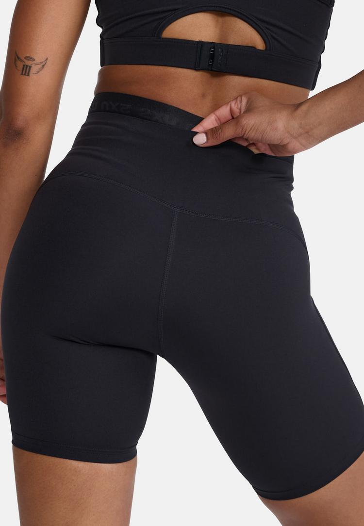 2XU 2XU Form Stash Hi-Rise Comp 6In Tighs Funktionsshorts Damen - black-black - 2 | SportScheck